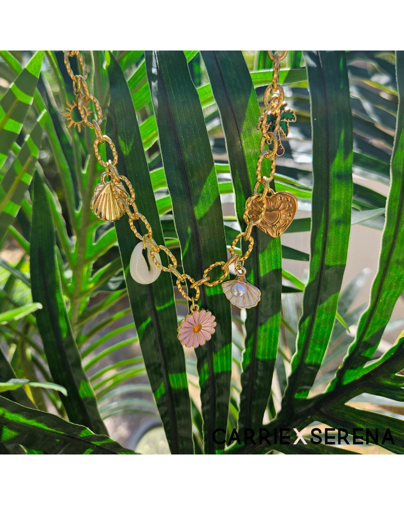 Collier doré Flavie – personnalisé, estival et stylé