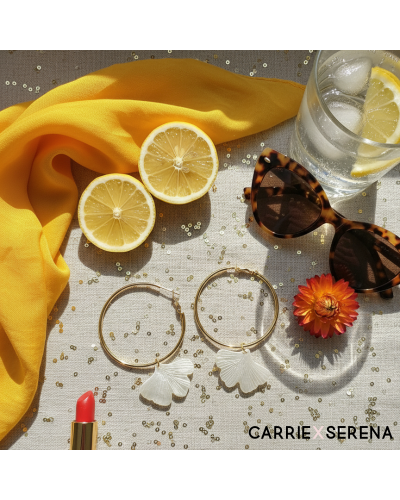 Boucles Mindy – Parisienne Feel Good | Bijou doré inspiré de Mindy Chen