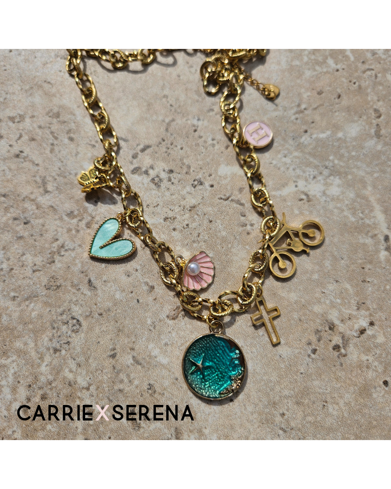 Collier personnalisé “Hélène” – Bijou doré symbolique & élégant | Carrie X Serena